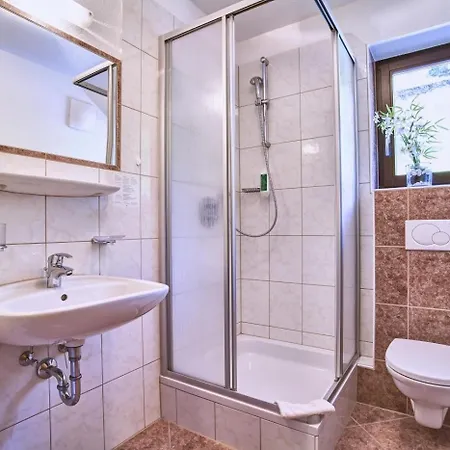 Belledonne & Bike In And Out, Zentrale Lage * Ζόλντεν