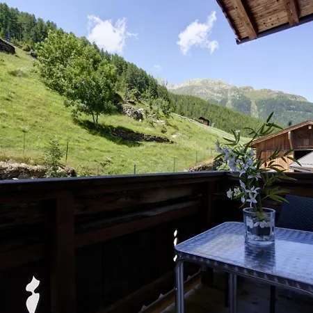 Belledonne Ski&bike In&out, Zentrale Lage *
